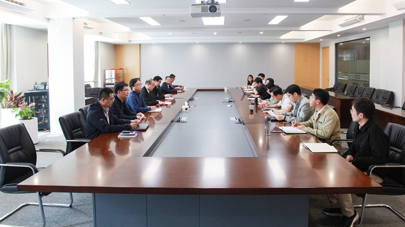 集團第一支部開展“學黨紀法規(guī)，守紀律底線”警示教育主題黨日活動