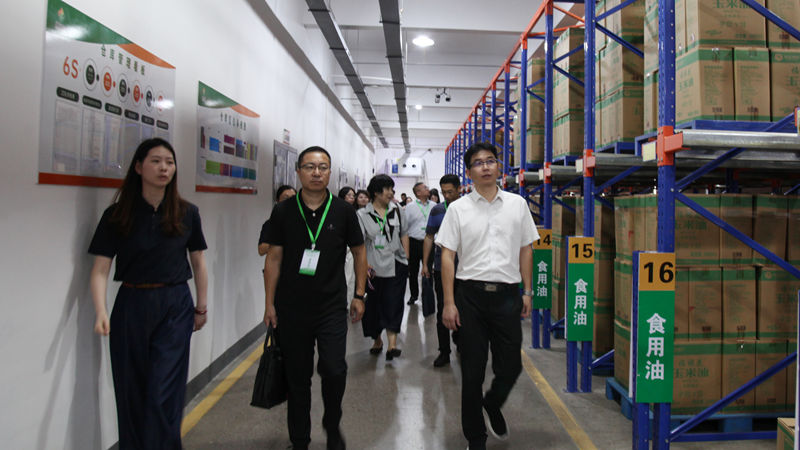 嘉興經開區(qū)智慧城市公司董事長程峰調研浙農華盛